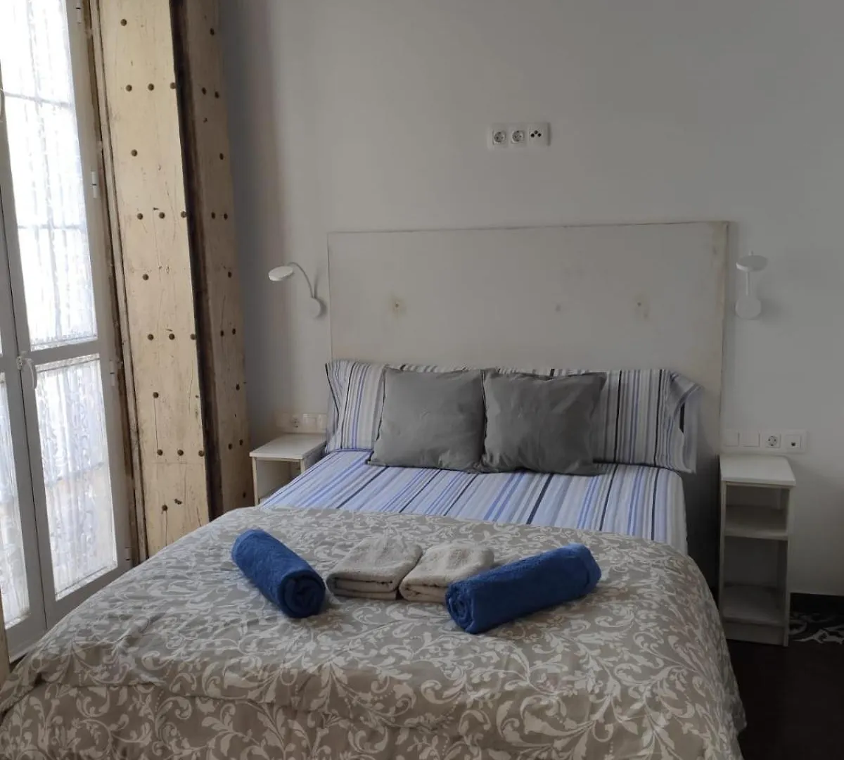 Dormir En Cadiz Guest House